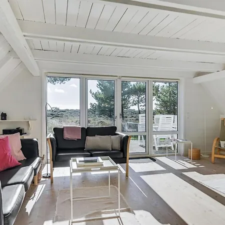 Trana - 2km From The Sea By Interhome *